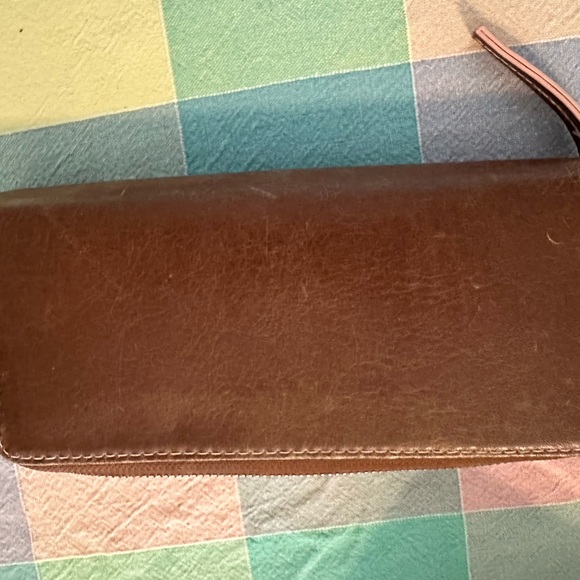 Matt & Nat Rich Brown Leather Accessory - Picture 3 of 6